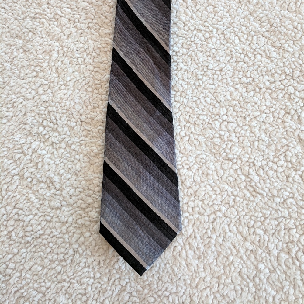 Michael kors striped tie